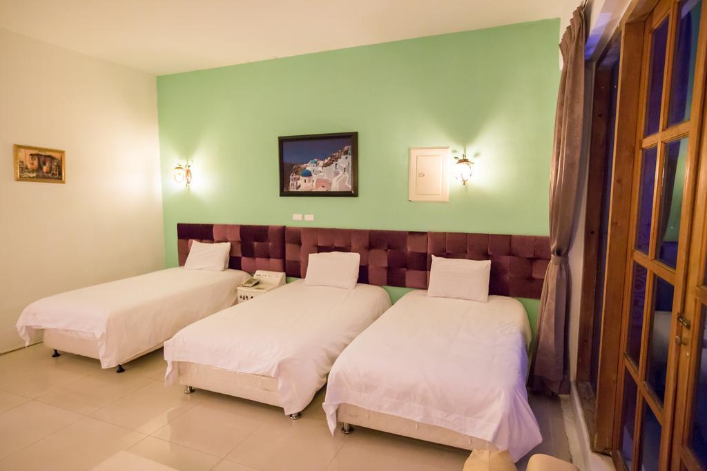 Rainbowtown Hotel Hualien City Exterior photo