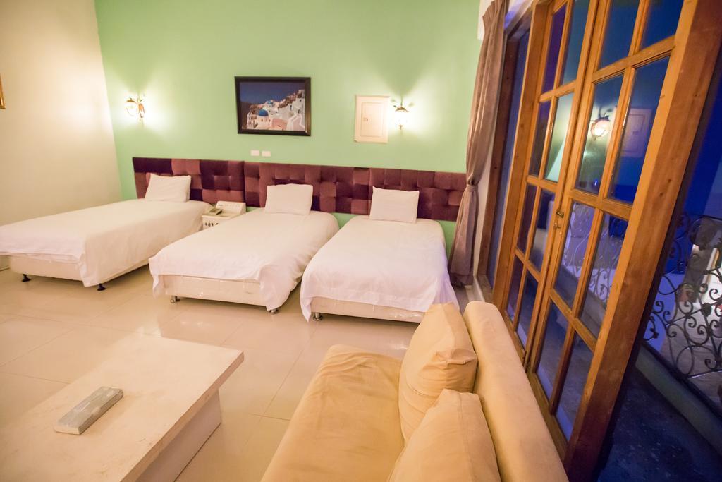 Rainbowtown Hotel Hualien City Exterior photo